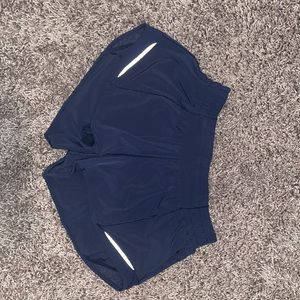 LULULEMON hotty hots - 2.5 in. - navy blue